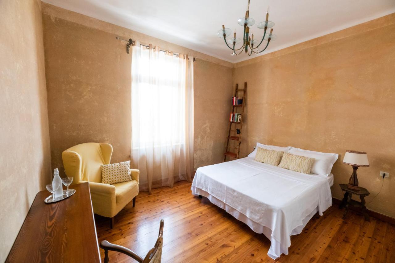 ウーディネ The Liberty Terrace Bed & Breakfast エクステリア 写真